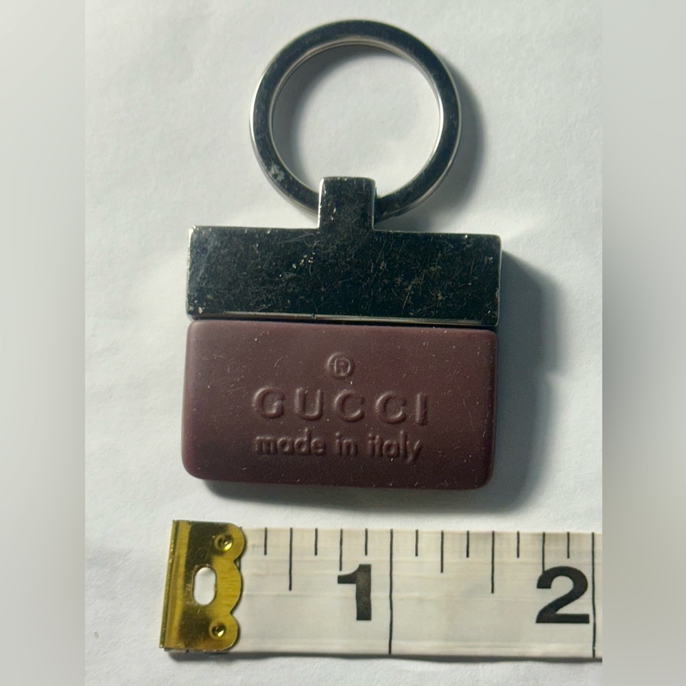 100% Authentic Vintage Gucci Key Chain in Dark Brown Rubber & Brass w/ Box - Picture 4 of 9